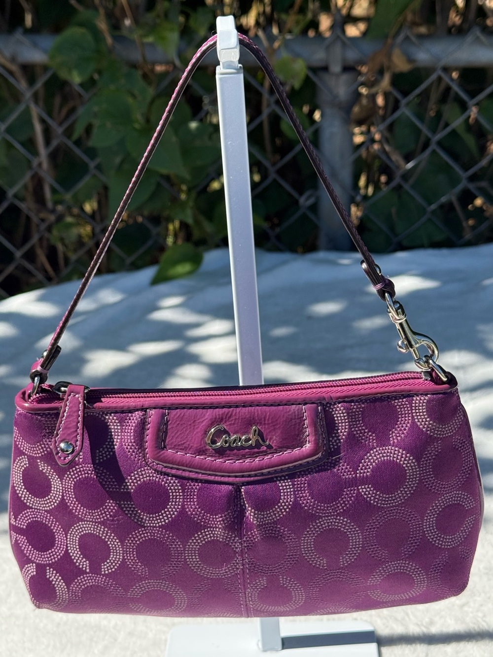 Coach Ashley Signature Jacquard wristlet handbag. GUC